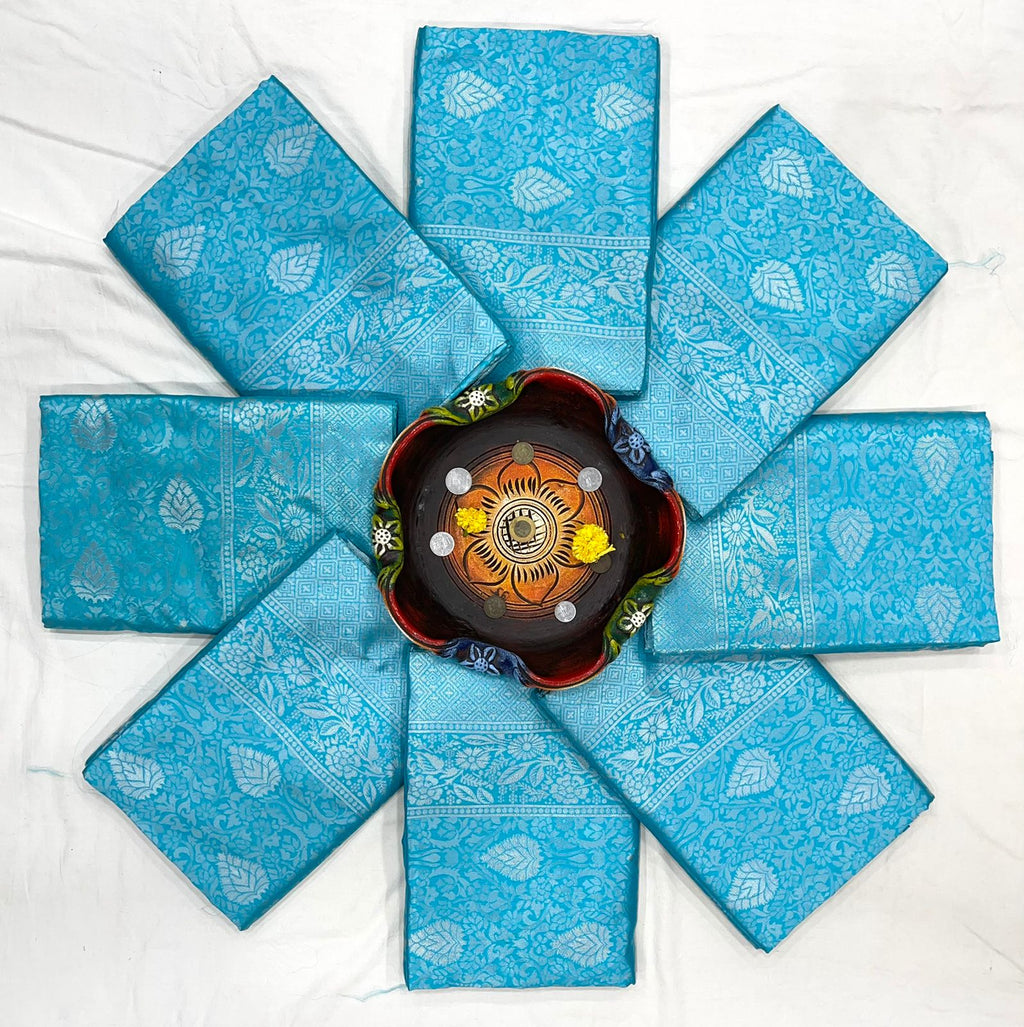 Elegant Soft Lichi Silk Saree with Rich Jacquard Weaving – Festive Special