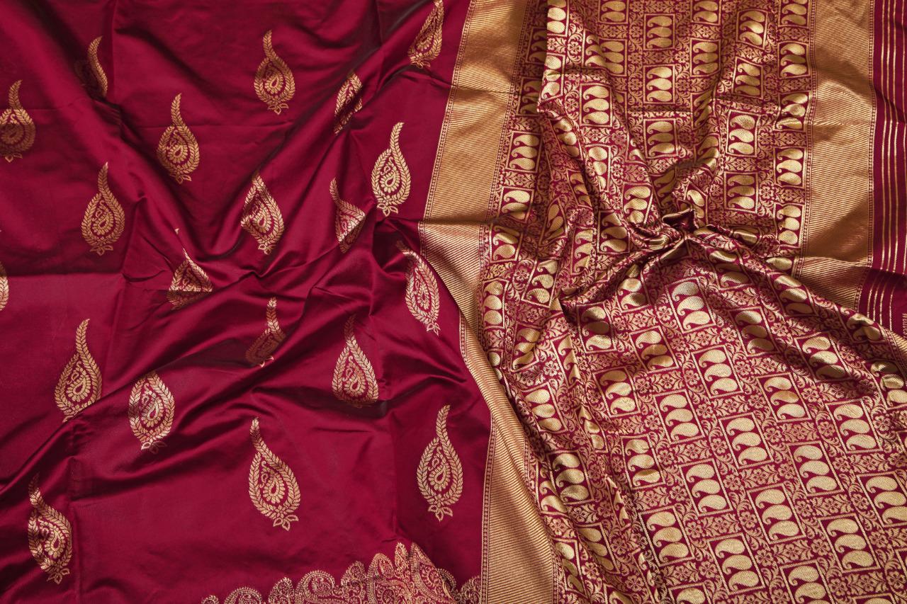 Royal Maroon Soft Lichi Silk Saree – Rich Golden Jacquard Pallu
