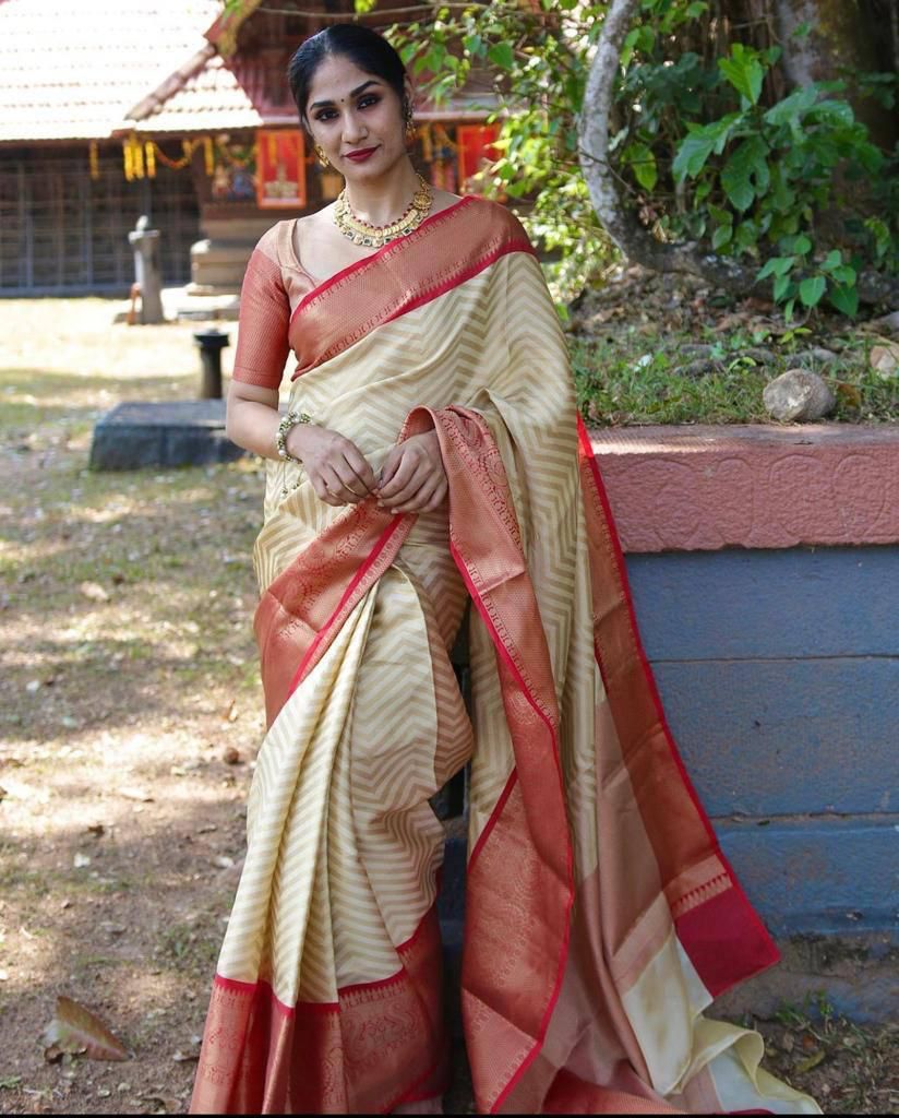 Elegant Soft Lichi Silk Saree with Rich Copper Pallu – Festive Collection