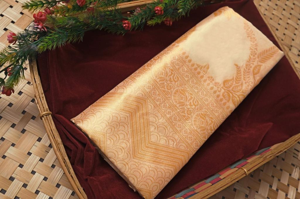 Golden Elegance Soft Lichi Silk Saree with Rich Jacquard Weaving
